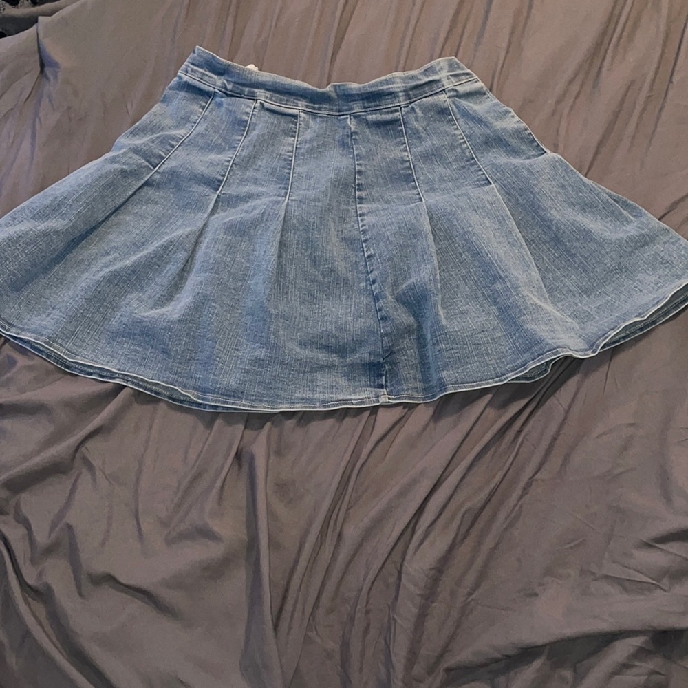 Denim pleated skirt